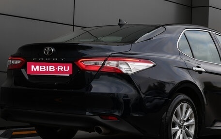 Toyota Camry, 2018 год, 1 598 000 рублей, 23 фотография