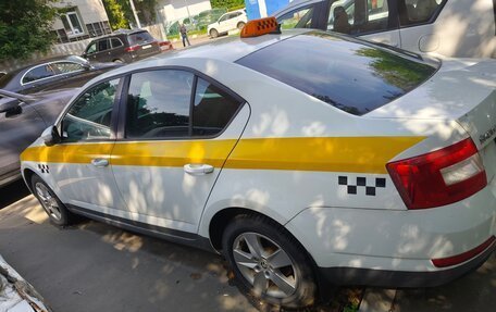 Skoda Octavia, 2017 год, 900 000 рублей, 2 фотография