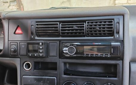 Volkswagen Transporter T4, 2001 год, 650 000 рублей, 11 фотография