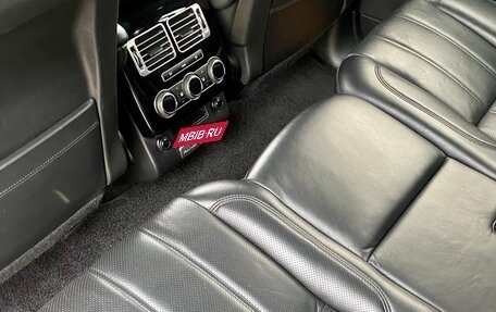 Land Rover Range Rover IV рестайлинг, 2015 год, 3 750 000 рублей, 29 фотография