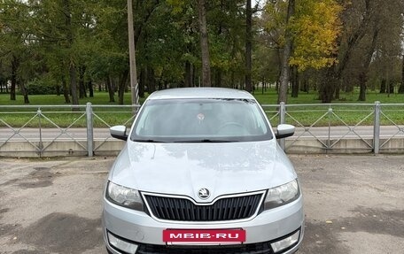 Skoda Rapid I, 2014 год, 700 000 рублей, 3 фотография