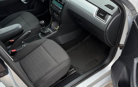 Skoda Rapid I, 2014 год, 700 000 рублей, 11 фотография