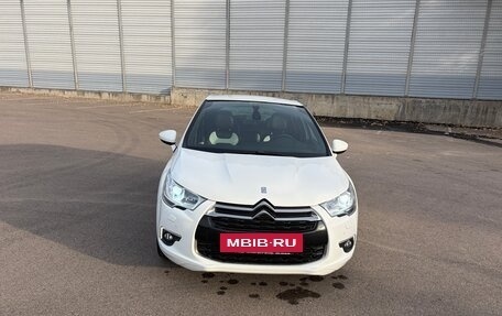 Citroen DS4, 2013 год, 980 000 рублей, 2 фотография