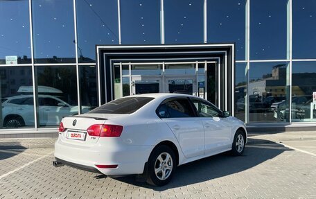 Volkswagen Jetta VI, 2014 год, 810 000 рублей, 5 фотография