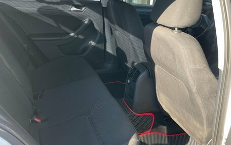 Volkswagen Jetta VI, 2014 год, 810 000 рублей, 11 фотография