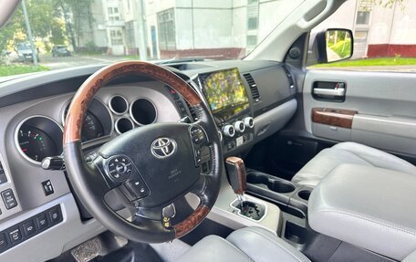 Toyota Sequoia II рестайлинг, 2009 год, 3 200 000 рублей, 8 фотография