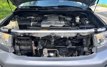 Toyota Sequoia II рестайлинг, 2009 год, 3 200 000 рублей, 12 фотография