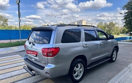 Toyota Sequoia II рестайлинг, 2009 год, 3 200 000 рублей, 6 фотография