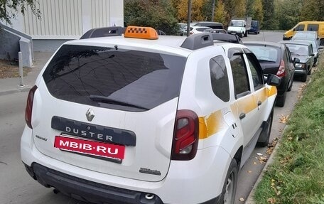 Renault Duster I рестайлинг, 2018 год, 750 000 рублей, 2 фотография