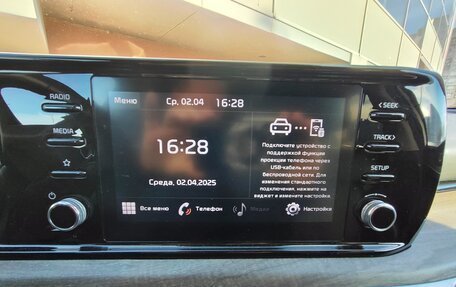 KIA K5, 2021 год, 1 660 000 рублей, 28 фотография