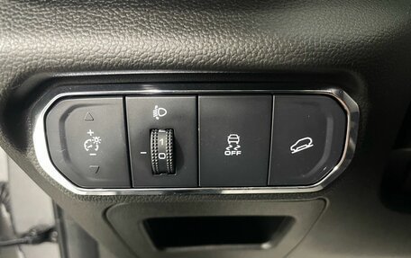Haval Jolion, 2023 год, 1 800 000 рублей, 12 фотография