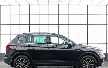Volkswagen Tiguan II, 2019 год, 2 329 000 рублей, 5 фотография