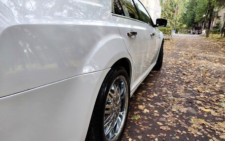 Chrysler 300C II, 2012 год, 1 800 000 рублей, 13 фотография