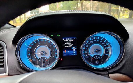 Chrysler 300C II, 2012 год, 1 800 000 рублей, 32 фотография
