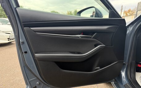 Mazda 3, 2020 год, 1 647 000 рублей, 17 фотография