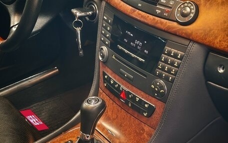 Mercedes-Benz CLS, 2007 год, 2 300 000 рублей, 13 фотография