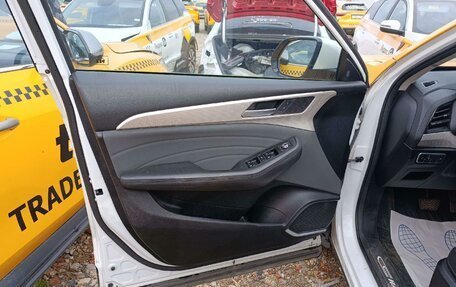 Haval F7 I, 2023 год, 915 300 рублей, 9 фотография