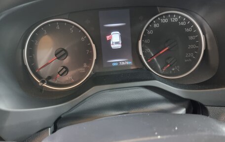 Toyota RAV4, 2021 год, 3 700 000 рублей, 3 фотография