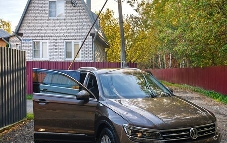 Volkswagen Tiguan II, 2017 год, 1 999 999 рублей, 1 фотография