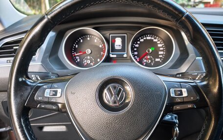 Volkswagen Tiguan II, 2017 год, 1 999 999 рублей, 13 фотография
