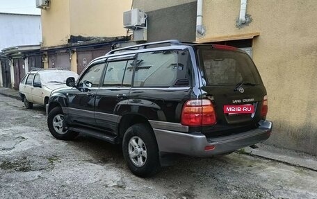 Toyota Land Cruiser 100 рестайлинг 2, 1999 год, 1 400 000 рублей, 7 фотография