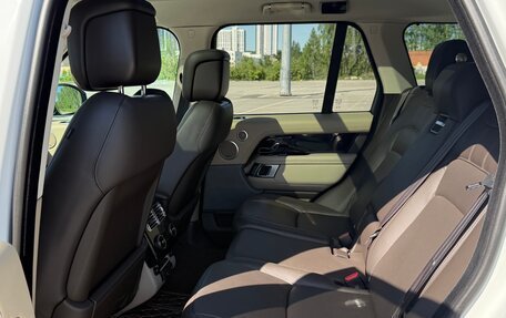Land Rover Range Rover IV рестайлинг, 2018 год, 4 999 999 рублей, 15 фотография