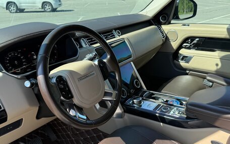 Land Rover Range Rover IV рестайлинг, 2018 год, 4 999 999 рублей, 13 фотография