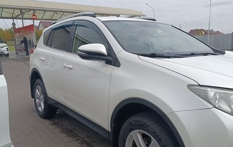 Toyota RAV4, 2013 год, 1 650 000 рублей, 4 фотография