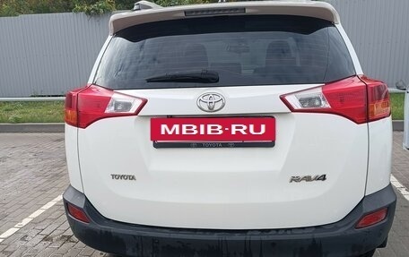 Toyota RAV4, 2013 год, 1 650 000 рублей, 2 фотография