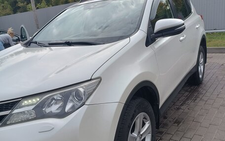 Toyota RAV4, 2013 год, 1 650 000 рублей, 12 фотография