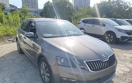 Skoda Octavia, 2022 год, 1 499 999 рублей, 3 фотография