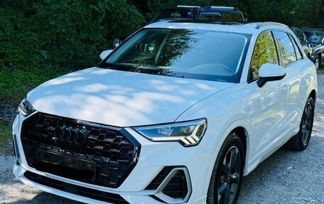 Audi Q3, 2022 год, 2 400 000 рублей, 3 фотография