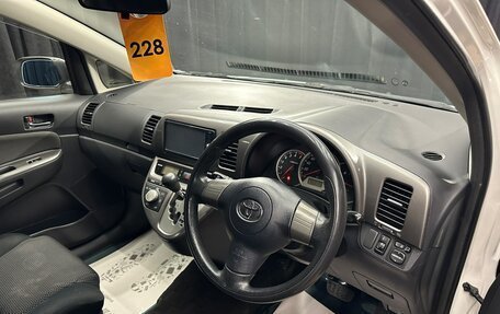 Toyota Wish II, 2008 год, 979 000 рублей, 11 фотография