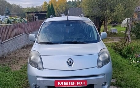 Renault Kangoo II рестайлинг, 2012 год, 550 000 рублей, 4 фотография