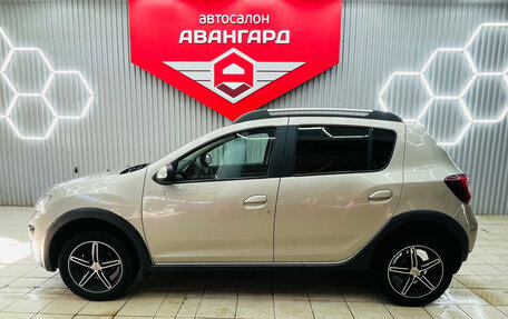 Renault Sandero II рестайлинг, 2017 год, 1 000 000 рублей, 6 фотография