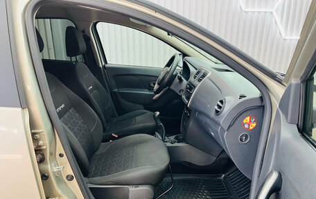 Renault Sandero II рестайлинг, 2017 год, 1 000 000 рублей, 16 фотография