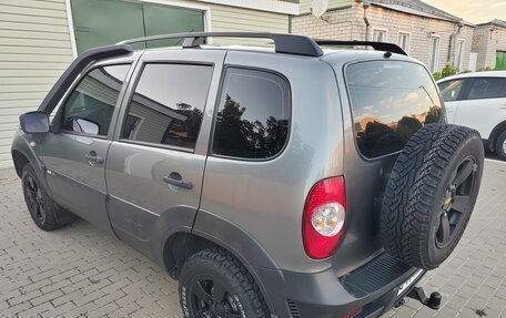 Chevrolet Niva I рестайлинг, 2016 год, 660 000 рублей, 5 фотография