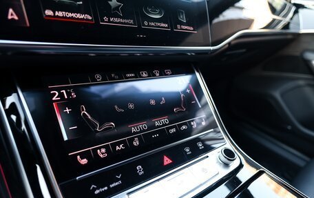 Audi A8, 2021 год, 5 650 000 рублей, 28 фотография