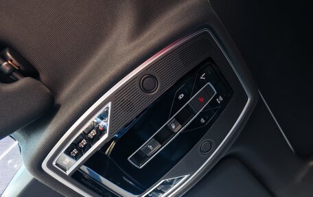 Audi A8, 2021 год, 5 650 000 рублей, 25 фотография