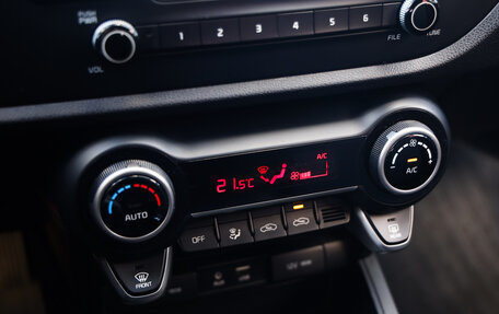 KIA Rio IV, 2019 год, 1 549 000 рублей, 16 фотография