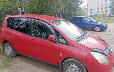 Toyota Corolla Spacio II, 2001 год, 400 000 рублей, 1 фотография