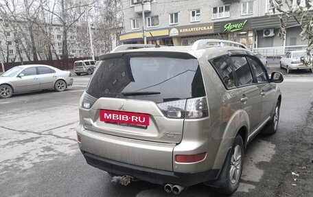 Mitsubishi Outlander III рестайлинг 3, 2008 год, 930 000 рублей, 8 фотография