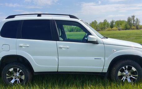 Chevrolet Niva I рестайлинг, 2013 год, 550 000 рублей, 3 фотография