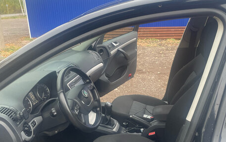 Skoda Octavia, 2011 год, 715 000 рублей, 17 фотография