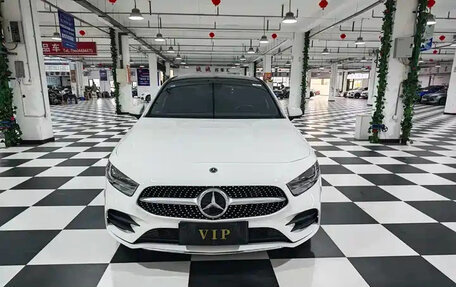 Mercedes-Benz A-Класс, 2022 год, 1 477 000 рублей, 2 фотография