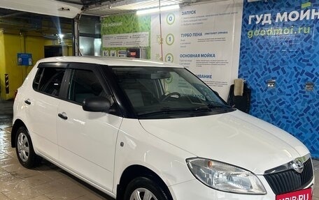 Skoda Fabia II, 2013 год, 675 000 рублей, 2 фотография