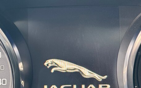 Jaguar XE I рестайлинг, 2015 год, 2 050 000 рублей, 8 фотография