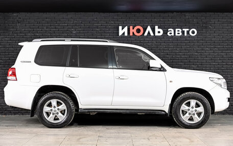 Toyota Land Cruiser 200, 2011 год, 3 175 000 рублей, 8 фотография
