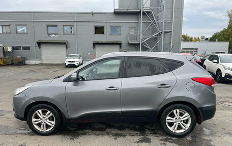 Hyundai ix35 I рестайлинг, 2013 год, 999 000 рублей, 8 фотография