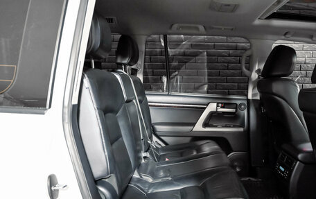 Toyota Land Cruiser 200, 2011 год, 3 175 000 рублей, 20 фотография